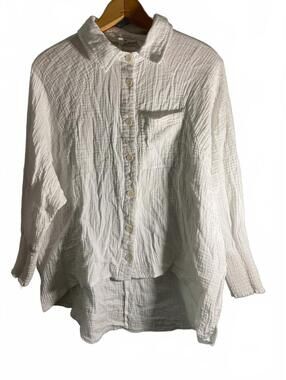 Amaryllis Lightweight Gauze Asymetrical White Button-Up Shirt with Pocket XL